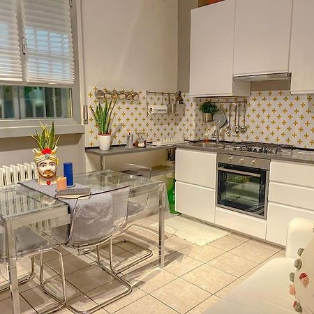 A Casa Di Gin Milano Villa Buitenkant foto